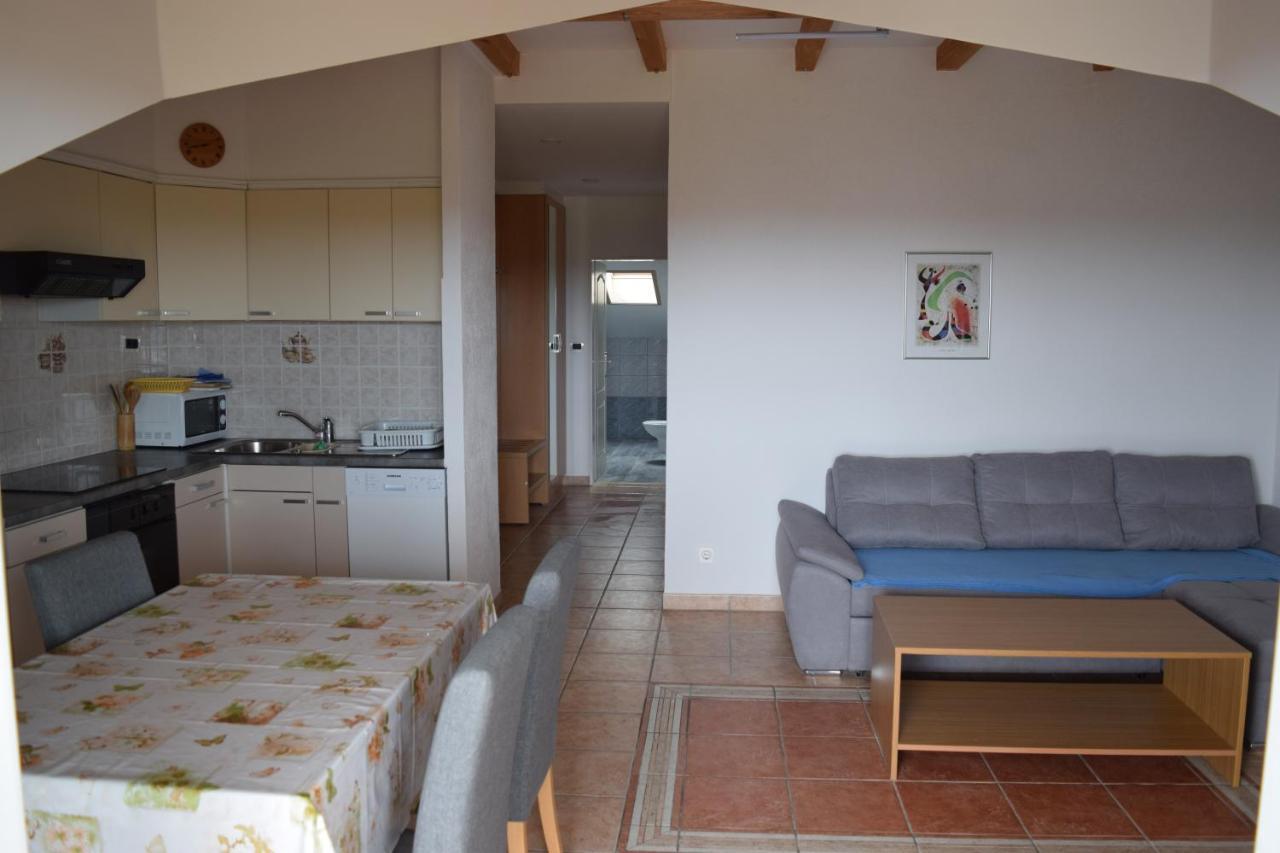 Apartments Grgic Novigrad  Zewnętrze zdjęcie
