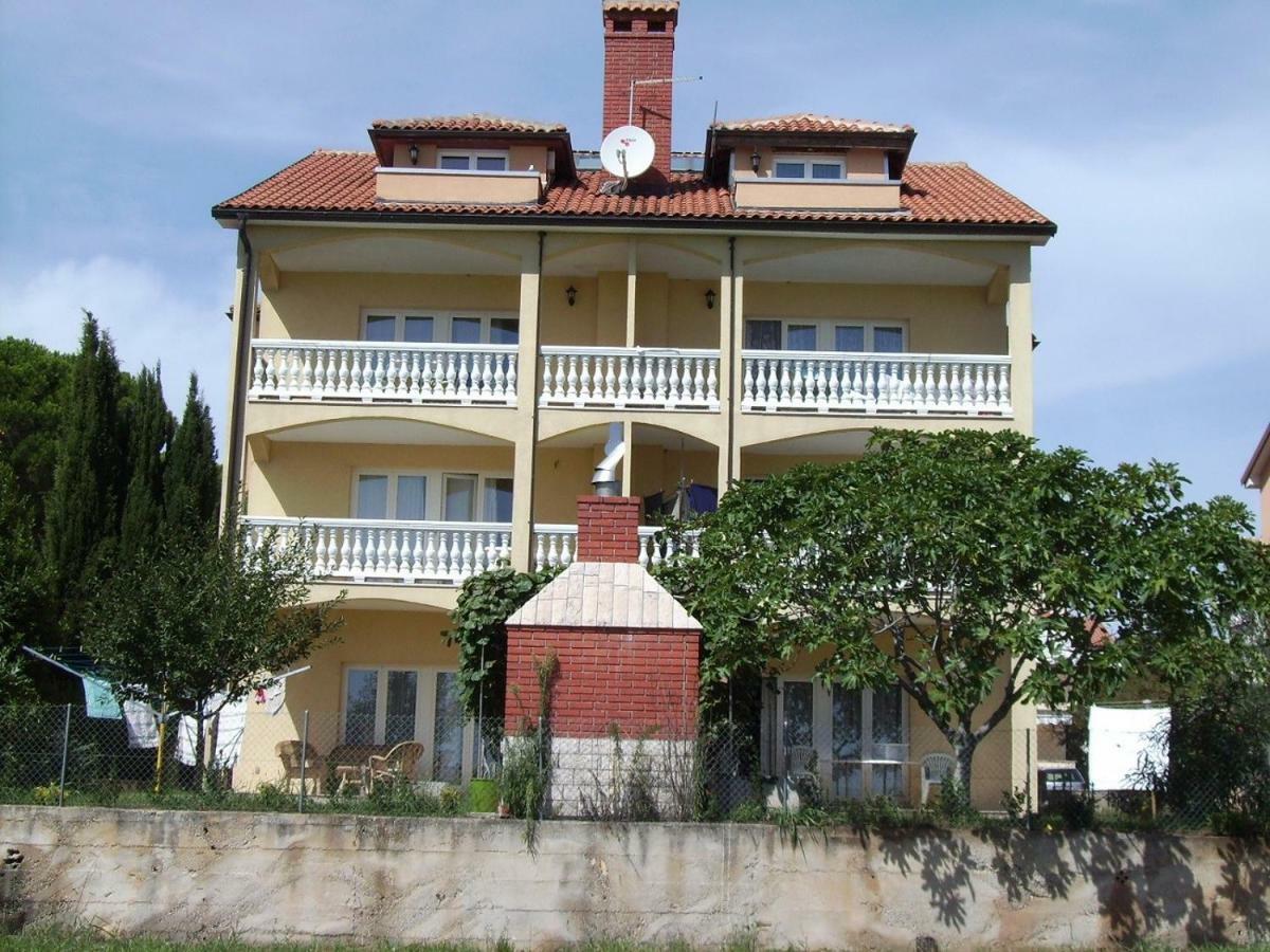 Apartments Grgic Novigrad  Zewnętrze zdjęcie